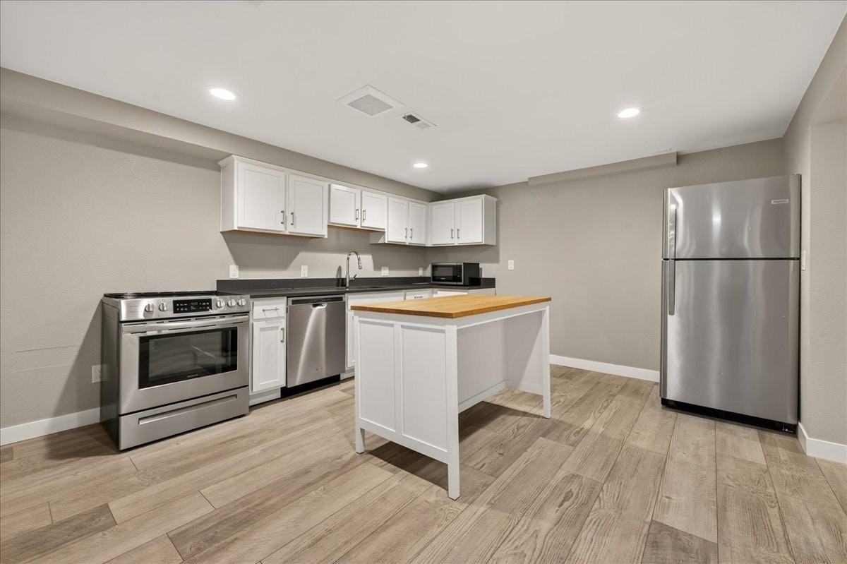 1734 King Street, Unit B - Photo 3 of 20