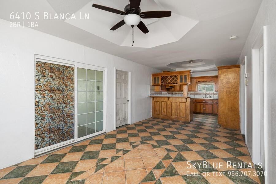 6410 S Blanca Ln - Photo 4 of 10