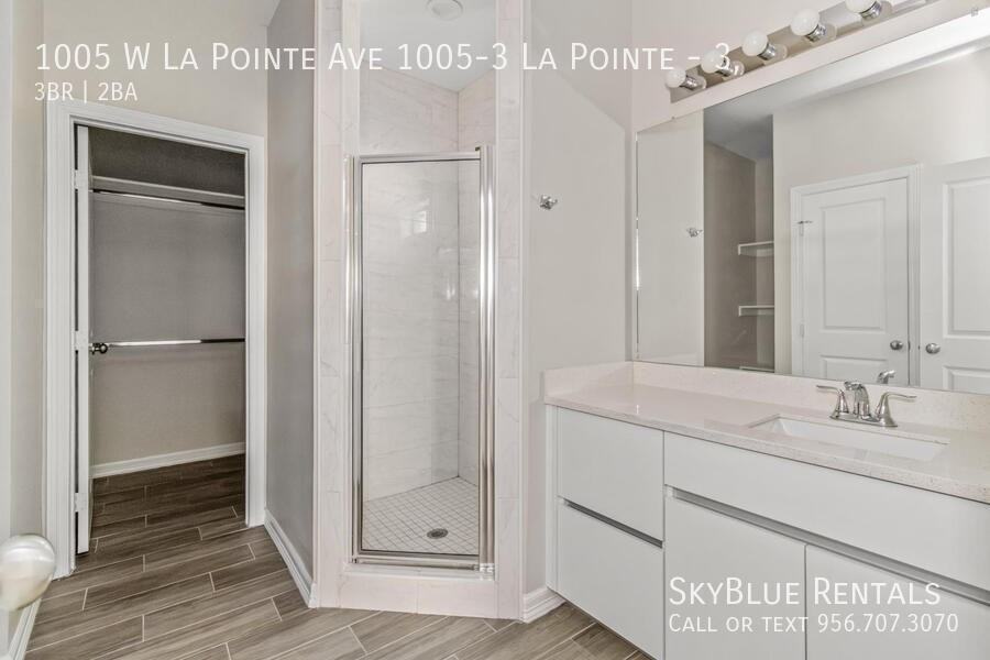 1005 W La Pointe Ave 1005-3 La Pointe #3 - Photo 3 of 10