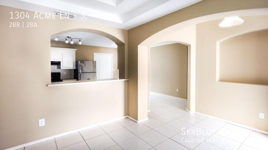 1304 Acme Ln #3 - Photo 3 of 28