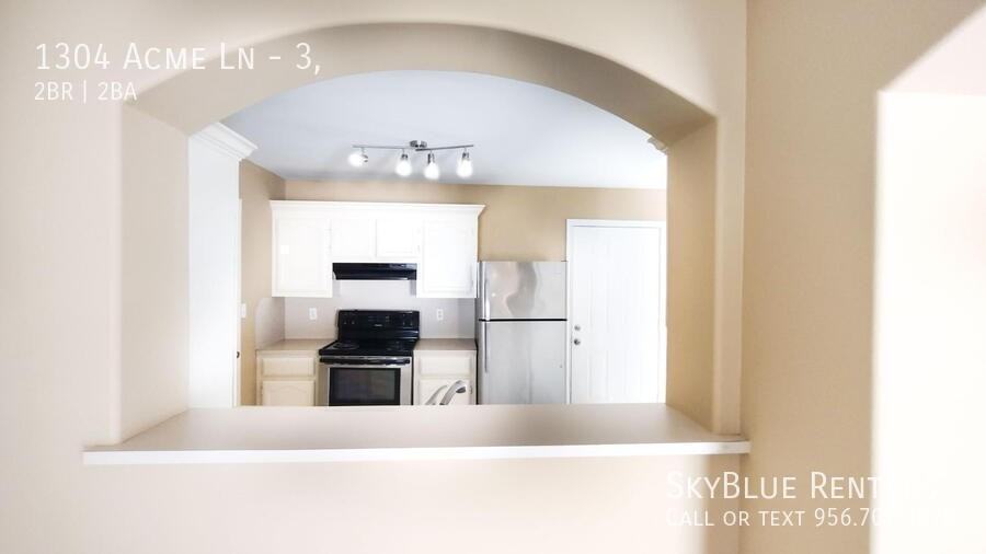 1304 Acme Ln #3 - Photo 4 of 28