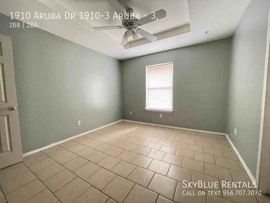 1910 Aruba Dr #3 - Photo 2 of 7