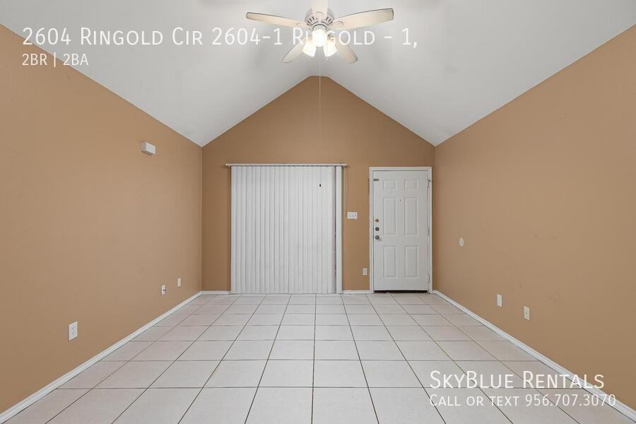 2604 Ringold Cir #1 - Photo 4 of 12