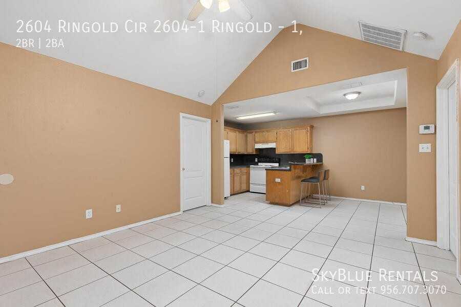 2604 Ringold Cir #1 - Photo 5 of 12