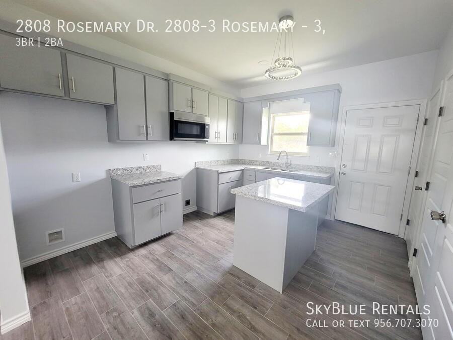 2808 Rosemary Dr. 2808-3 Rosemary #3 - Photo 4 of 14