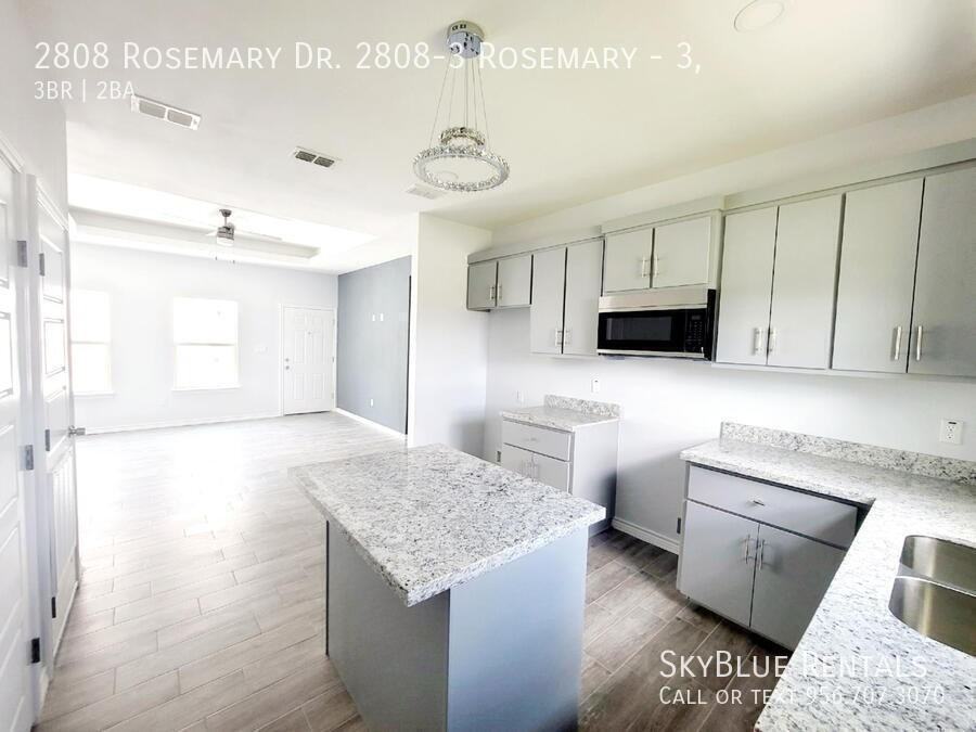 2808 Rosemary Dr. 2808-3 Rosemary #3 - Photo 5 of 14