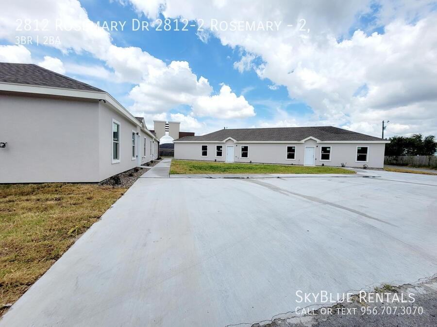 2812 Rosemary Dr #2 - Photo 3 of 15