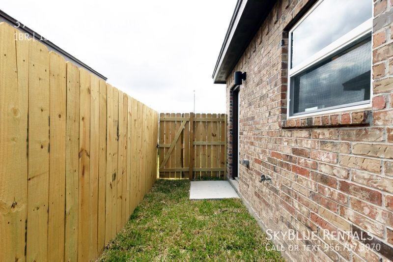 3706 Paola St #1 - Photo 7 of 8