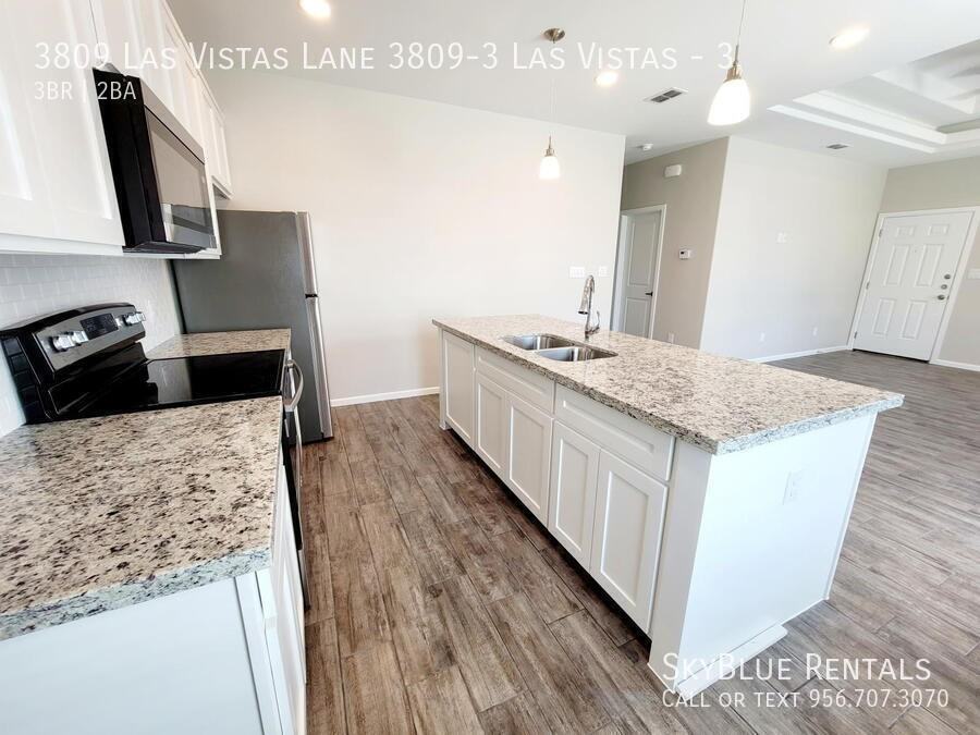 3809 Las Vistas Ln #3 - Photo 2 of 18