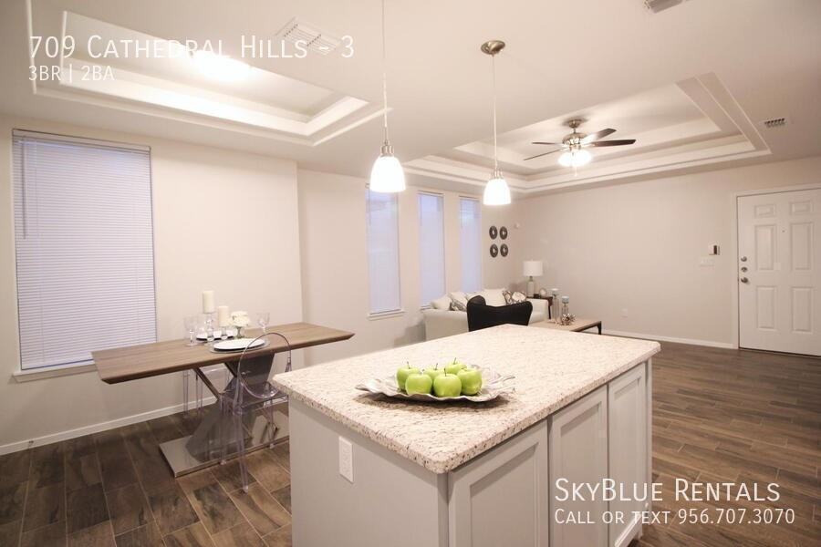709 Cathedral Hl #3 - Photo 3 of 12