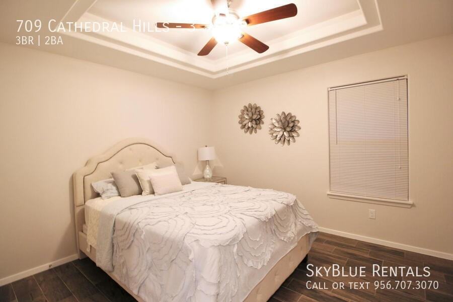 709 Cathedral Hl #3 - Photo 6 of 12