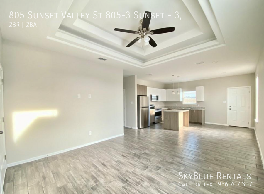 805 W Sunset Valley St #3 - Photo 4 of 17