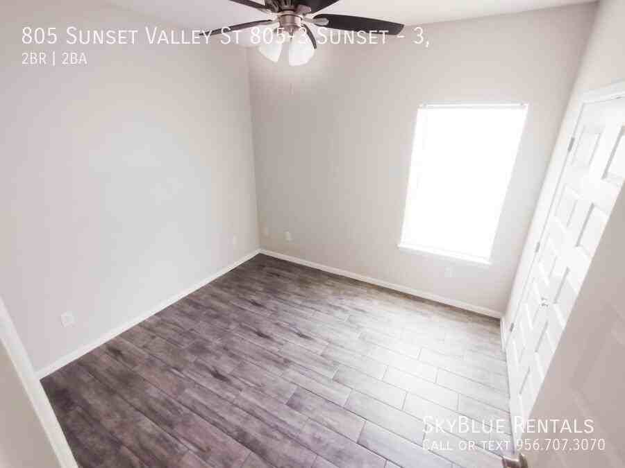 805 W Sunset Valley St #3 - Photo 6 of 17