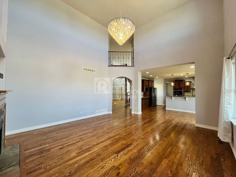 8099 S Country Club Pkwy - Photo 5 of 37