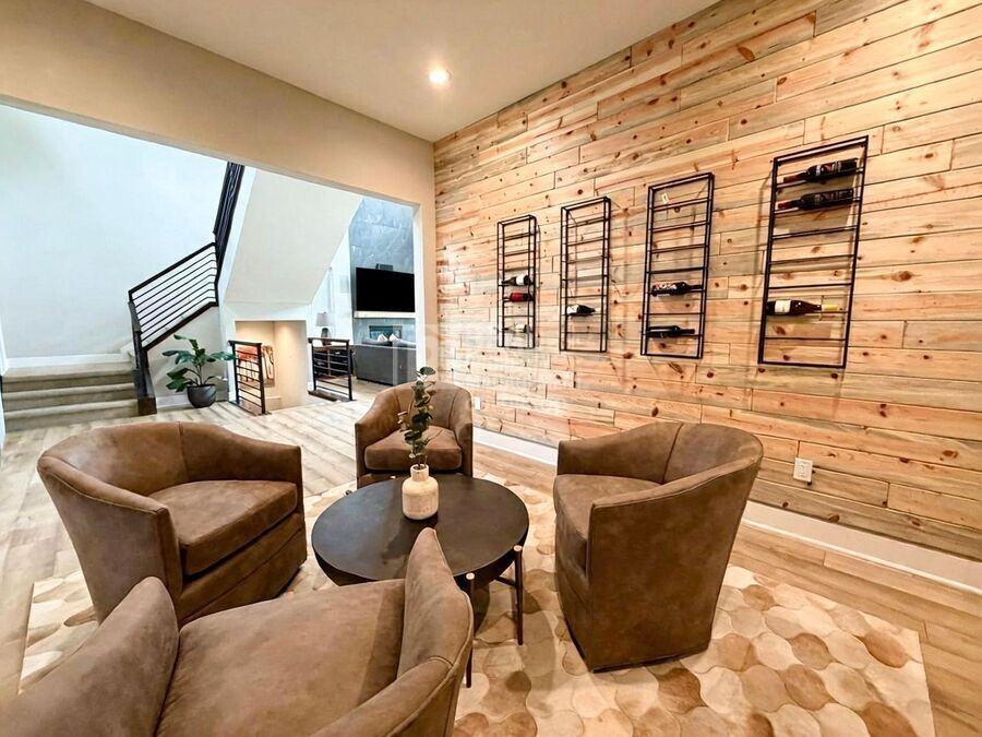 978 Brotherton Pt - Photo 5 of 25