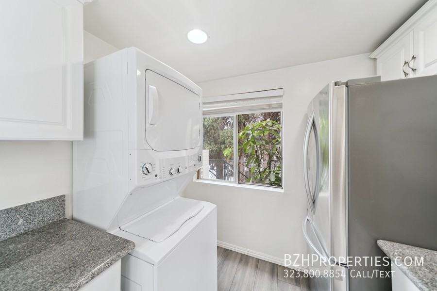 807 N Alfred St #1 - Photo 7 of 18