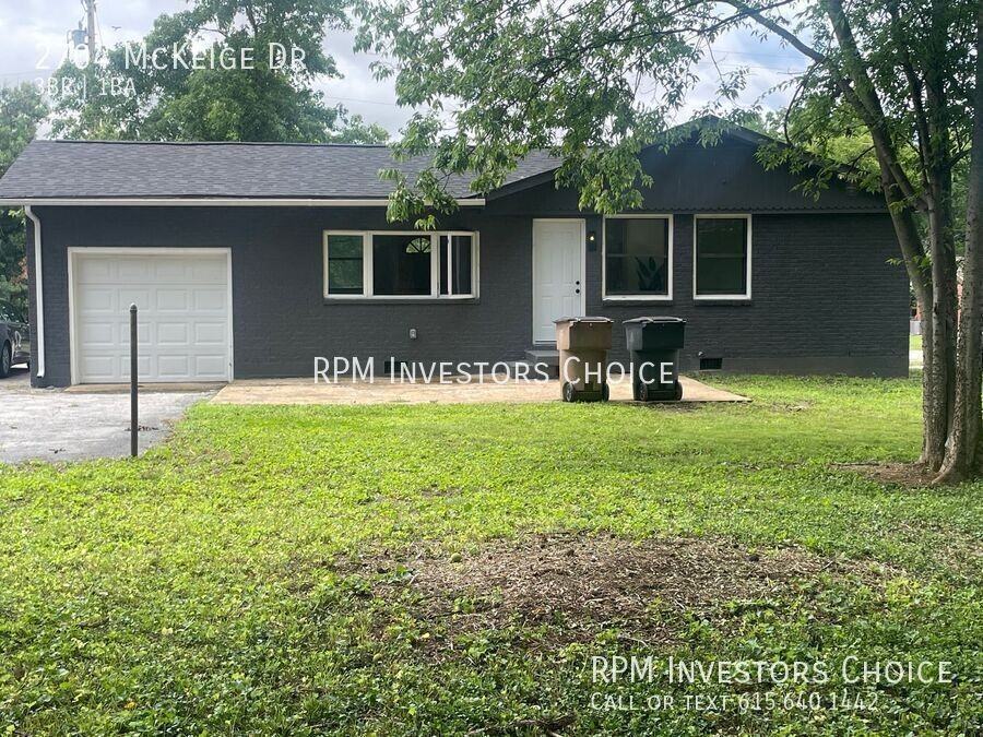 2704 Mckeige Dr - Photo 3 of 25
