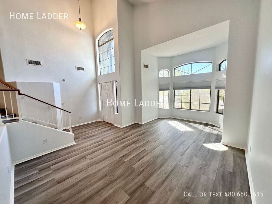 13201 W Rimrock St - Photo 2 of 32