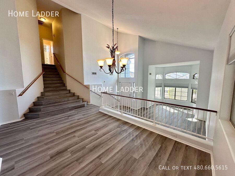 13201 W Rimrock St - Photo 5 of 32