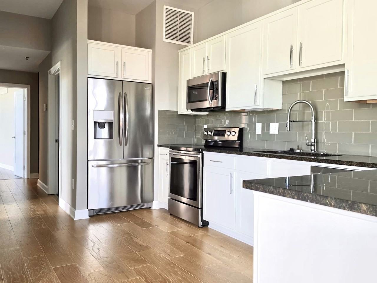 825 North 4th Street, Unit 213 - Photo 3 of 14