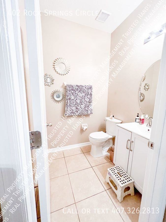 402 Rock Springs Cir - Photo 6 of 35