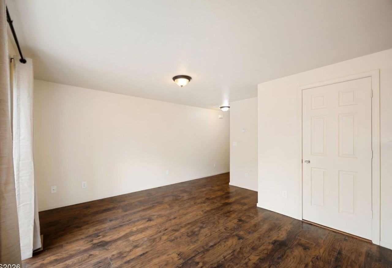 4036 Village Dr #1 - Photo 4 of 19