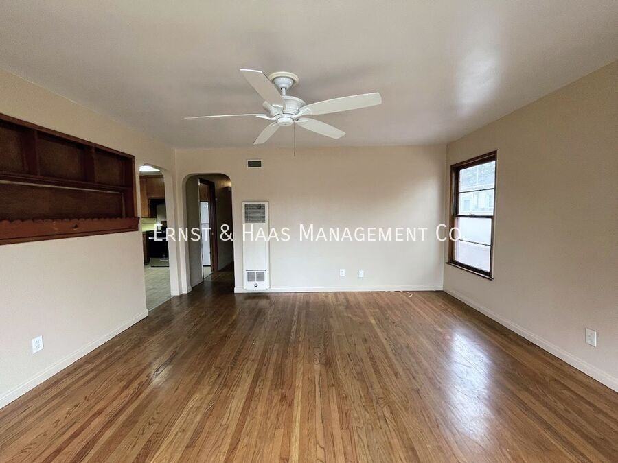 5821 John Ave - Photo 4 of 20