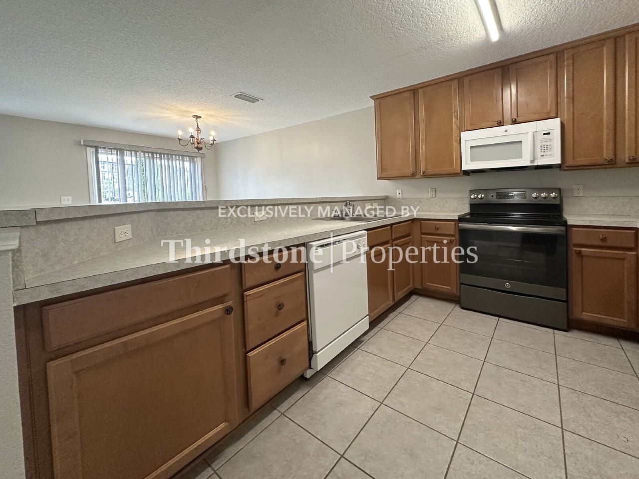 1036 N Black Cherry Dr - Photo 5 of 25