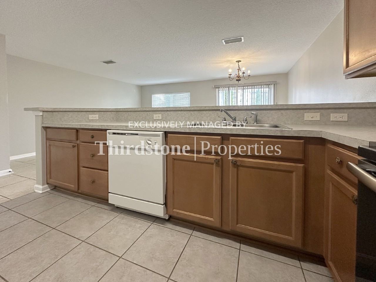 1036 N Black Cherry Dr - Photo 6 of 31