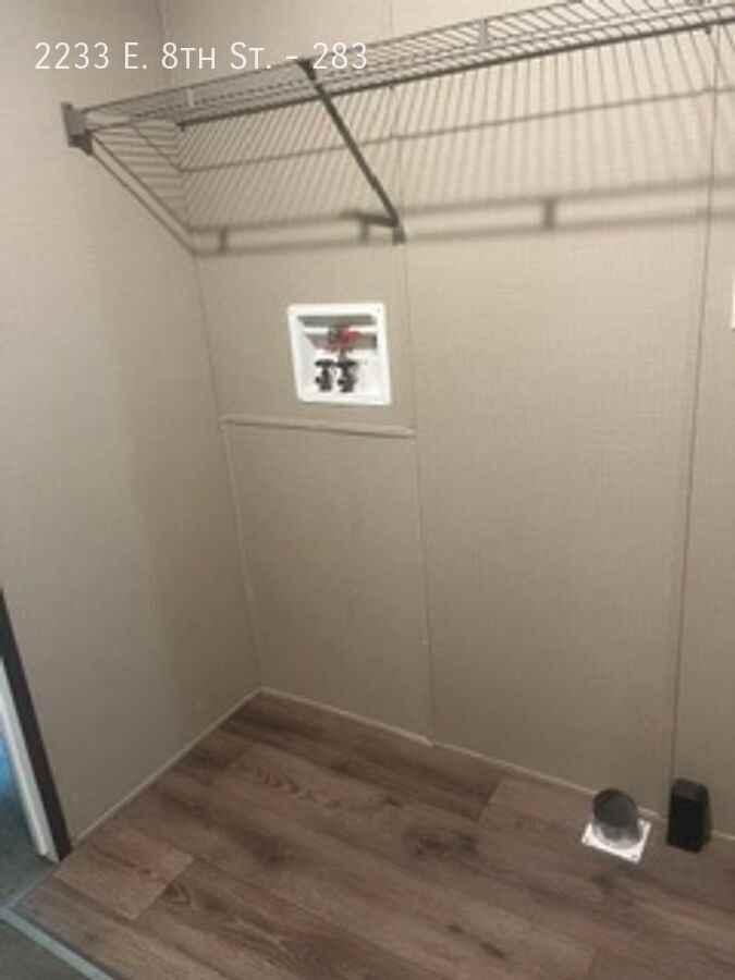 2233 E 8th St #283 - Photo 4 of 10