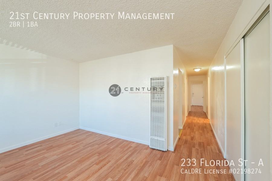 233 Florida St #A - Photo 3 of 15