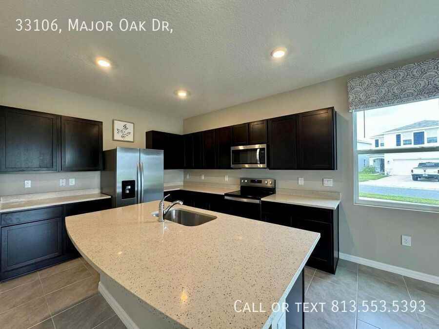 33106, Major Oak Dr, - Photo 3 of 24