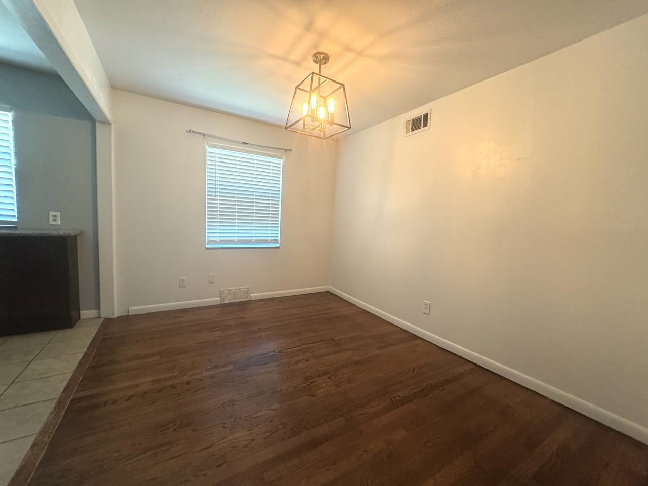 3901 Nw 56th St #1 - Photo 7 of 19