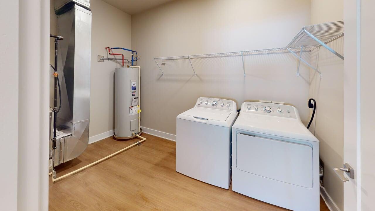 Riverwalk Townhomes - Photo 7 of 23