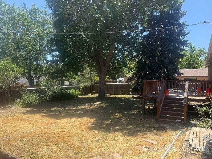 2110 Vance St - Photo 3 of 4