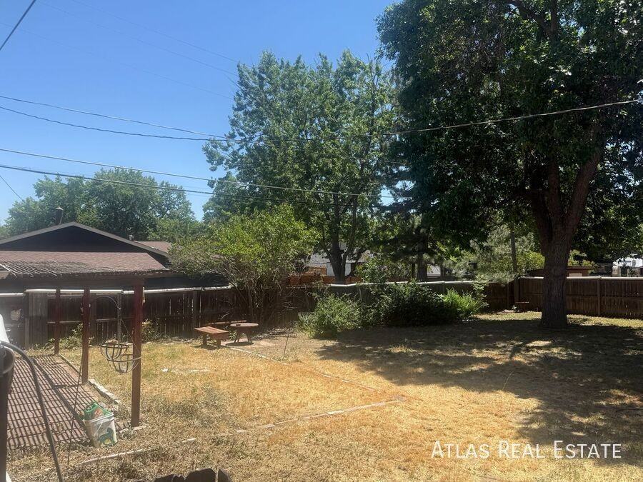2110 Vance St - Photo 4 of 4