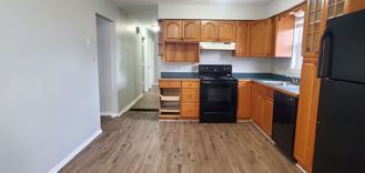 514 Foxwood Dr - Photo 1 of 1