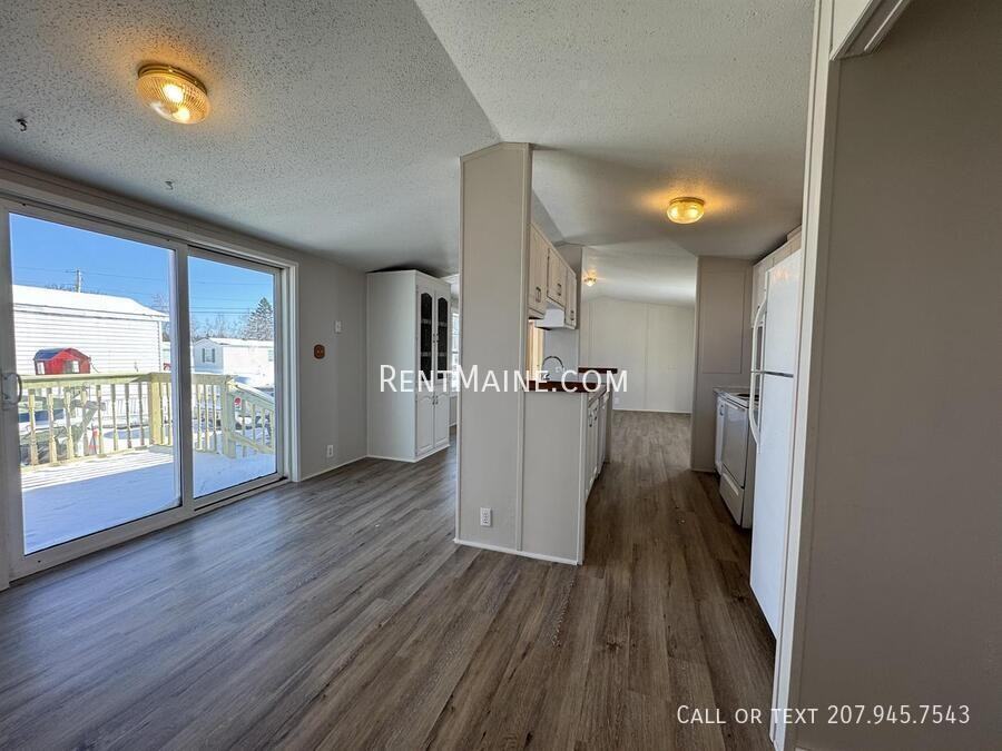 125 F St - Photo 4 of 13