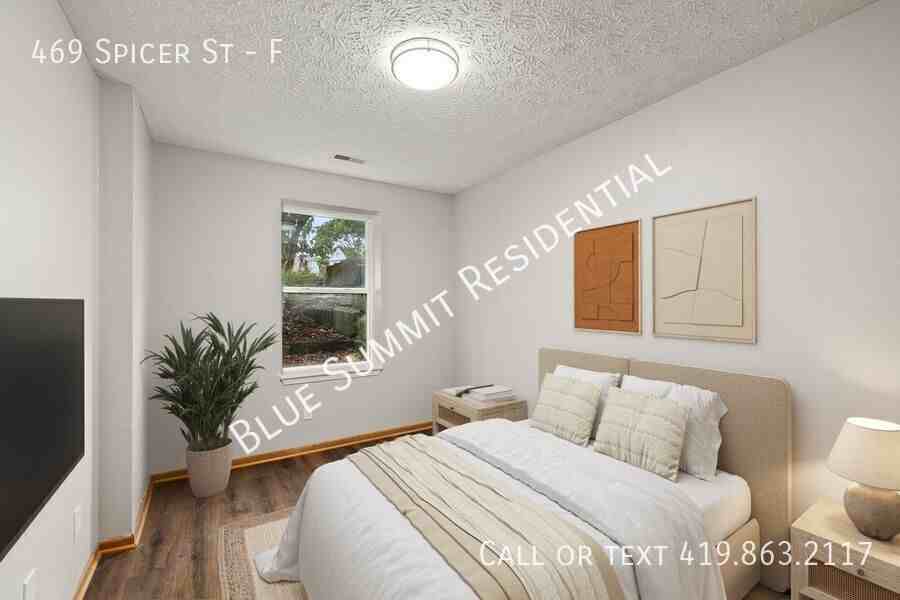469 Spicer St #F - Photo 3 of 12