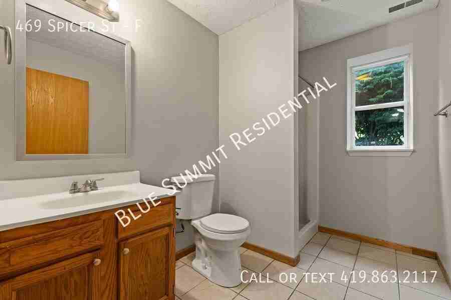 469 Spicer St #F - Photo 5 of 12