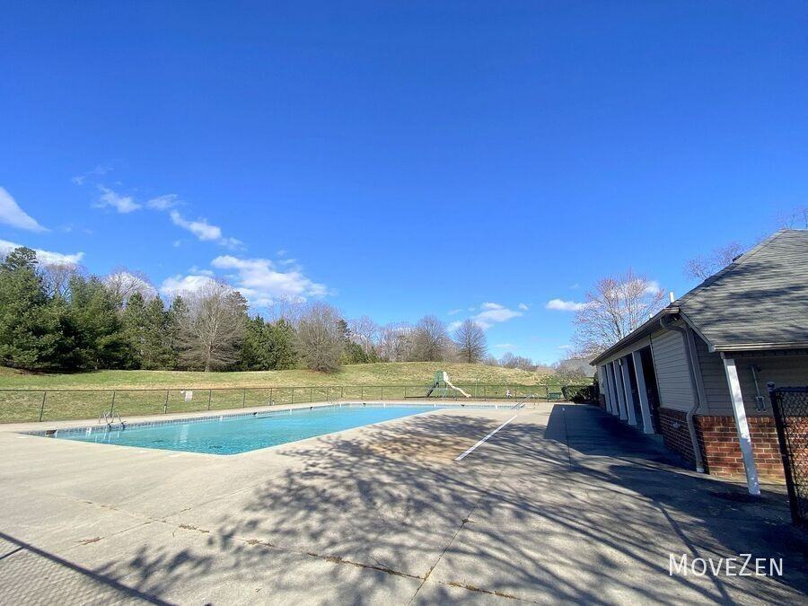 5623 Beaver Pond Trl - Photo 4 of 24