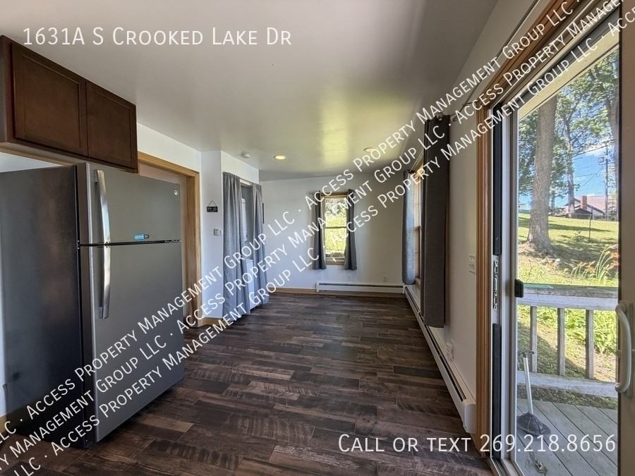 1631A S Crooked Lake Dr - Photo 3 of 18