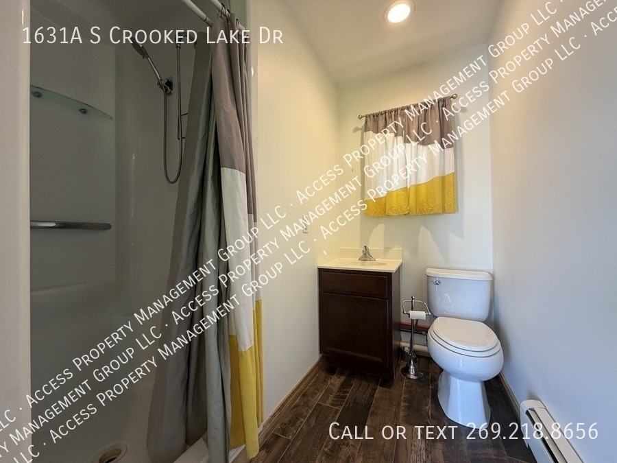 1631A S Crooked Lake Dr - Photo 4 of 18