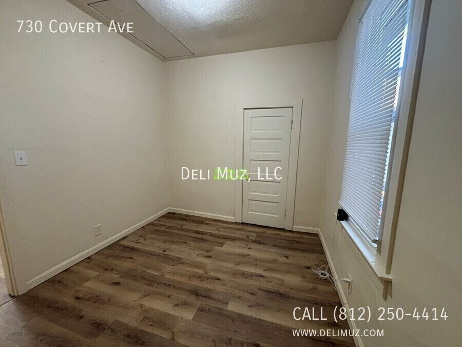 730 Covert Ave - Photo 5 of 22