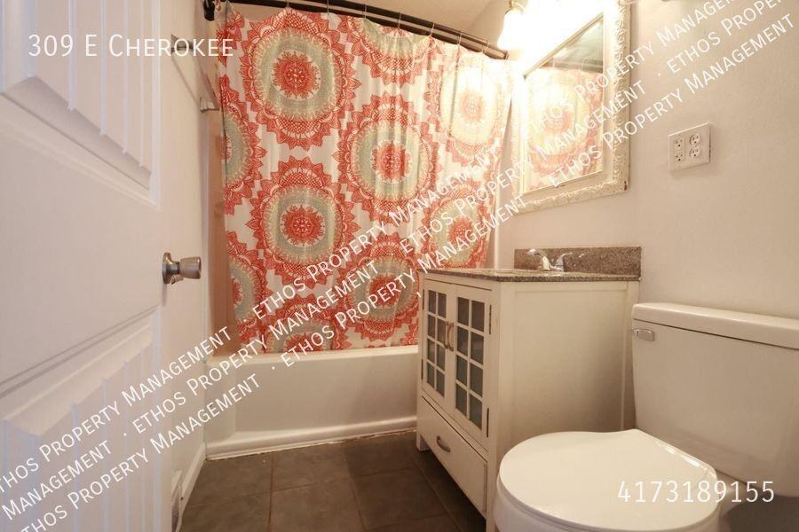 309 E Cherokee St - Photo 7 of 9