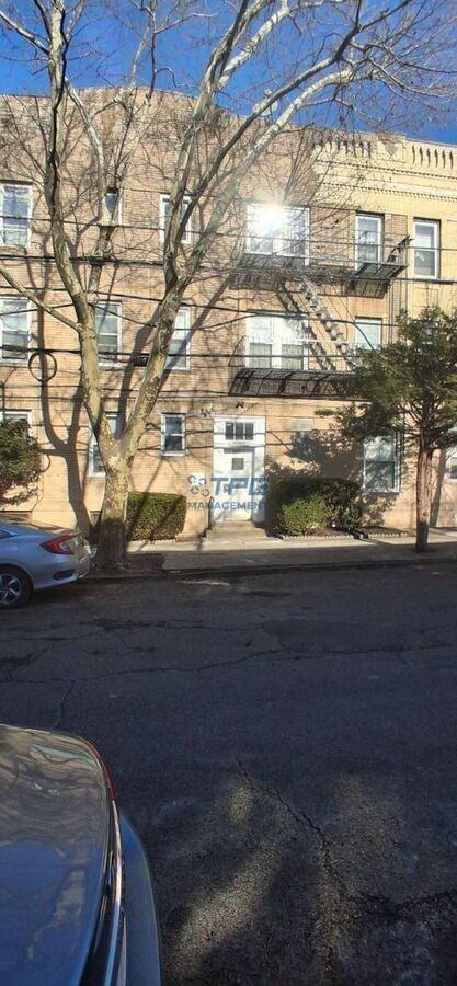 265 Avenue B #4