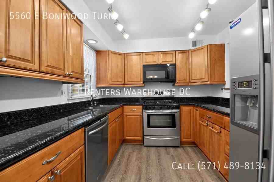 5560 E Boniwood Turn - Photo 2 of 41