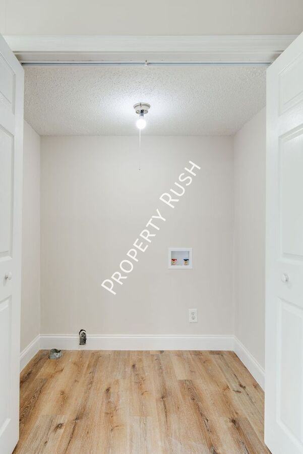 46 Bell Rd #4 - Photo 7 of 13
