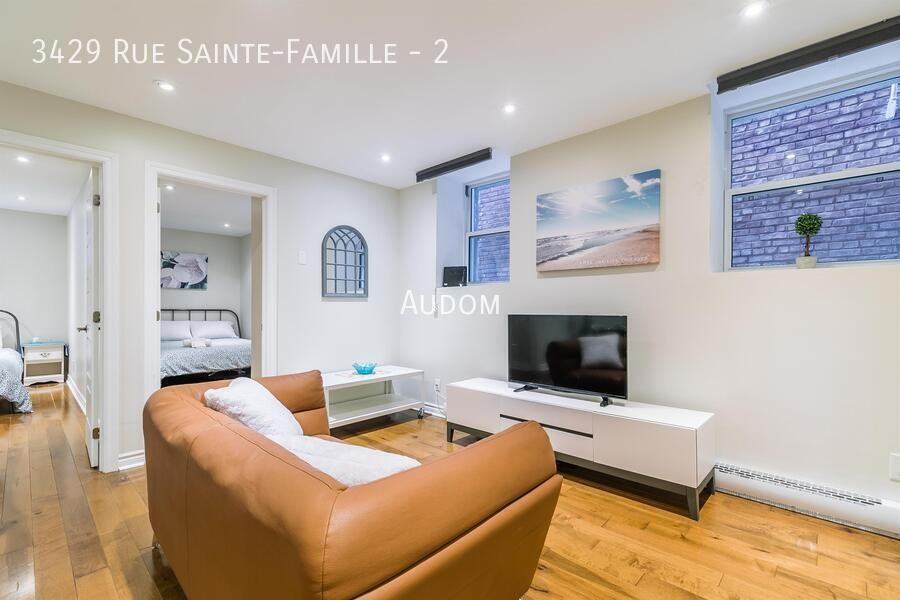 3429 Rue Sainte-Famille #2 - Photo 4 of 18