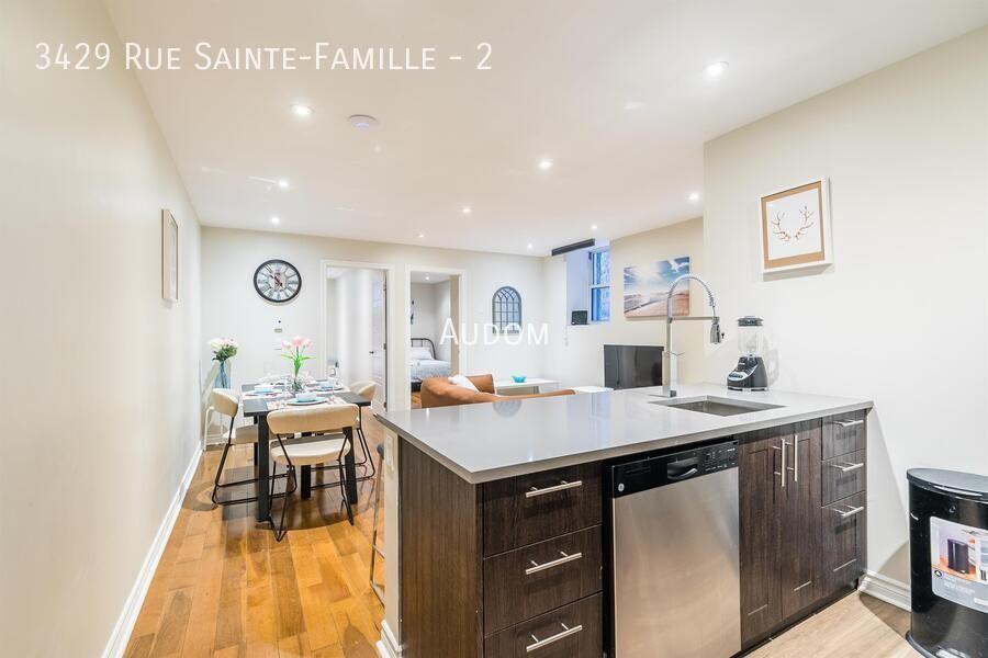 3429 Rue Sainte-Famille #2 - Photo 7 of 18